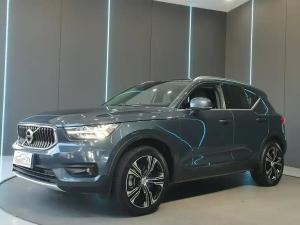 Volvo XC40 2021 Бензин