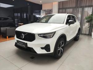 Volvo XC40 2023 Гибрид