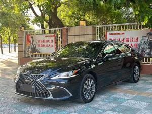 Lexus ES 2022 Бензин