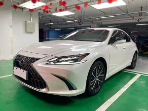 Lexus ES 2022 Гибрид