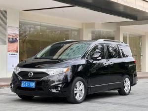 Nissan Quest 2016 Бензин