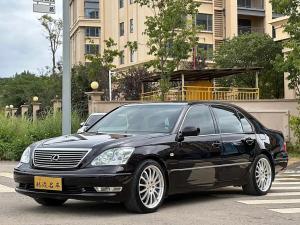 Lexus LS 2005 Бензин