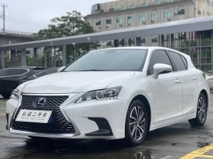 Lexus CT 2020 Гибрид