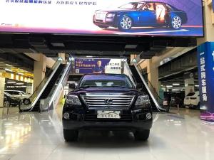 Lexus LX 2009 Бензин