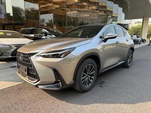 Lexus NX 2024 Бензин