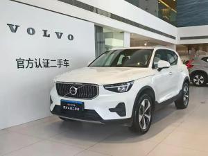Volvo XC40 2023 Гибрид