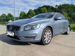 Volvo S60 2017 Подключаемый гибрид