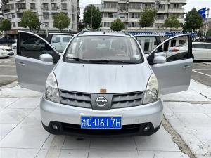 Nissan Livina 2007 Бензин