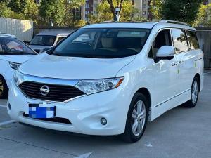 Nissan Quest 2016 Бензин