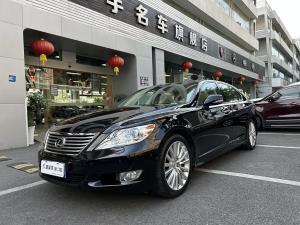 Lexus LS 2010 Бензин