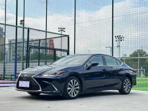 Lexus ES 2021 Бензин