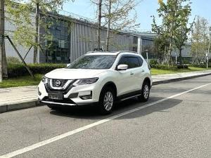 Nissan X-Trail 2023 Бензин