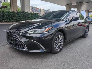 Lexus ES 2023 Бензин