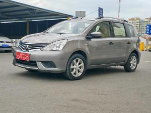 Nissan Livina 2016 Бензин