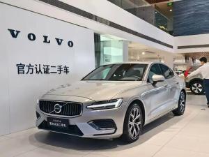 Volvo S60 2023 Гибрид