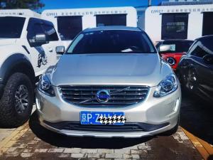 Volvo XC60 2016 Бензин