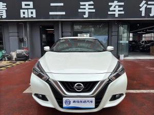 Nissan Bluebird 2023 Бензин