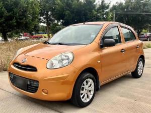 Nissan March 2015 Бензин