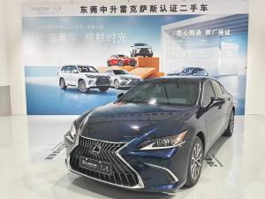 Lexus ES 2023 Бензин