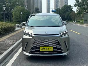 Lexus LM 2023 Гибрид