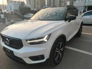 Volvo XC40 2019 Бензин