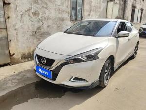 Nissan Bluebird 2020 Бензин