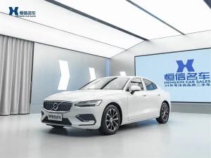 Volvo S60 2021 Бензин