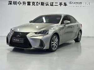Lexus IS 2018 Бензин