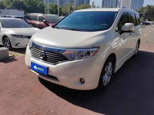 Nissan Quest 2016 Бензин