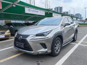 Lexus NX 2019 Бензин