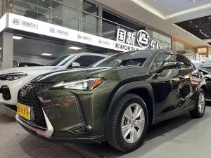 Lexus UX 2021 Бензин