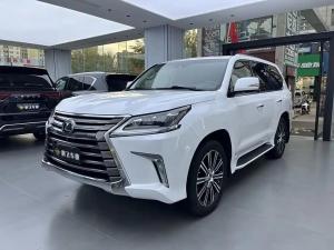 Lexus LX 2022 Бензин