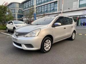 Nissan Livina 2016 Бензин