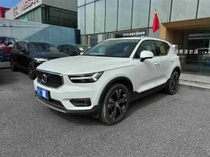 Volvo XC40 2020 Бензин
