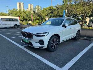 Volvo XC60 2021 Подключаемый гибрид