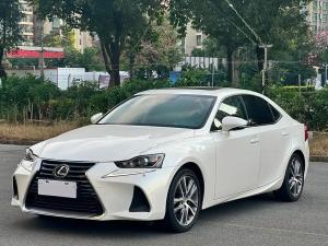 Lexus IS 2017 Бензин