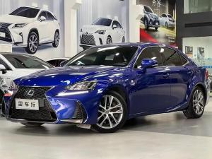 Lexus IS 2018 Бензин
