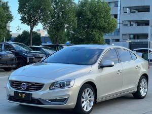 Volvo S60 2016 Бензин