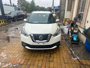 Nissan Kicks 2017 Бензин