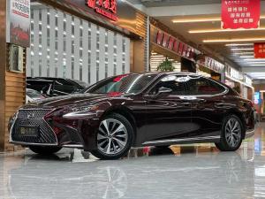 Lexus LS 2018 Бензин