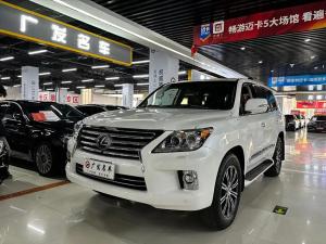 Lexus LX 2016 Бензин