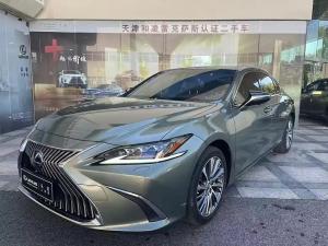 Lexus ES 2021 Гибрид