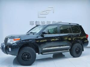 Toyota Land Cruiser 2013 Бензин