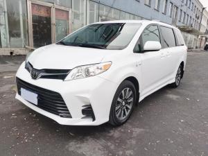 Toyota Sienna 2020 Бензин