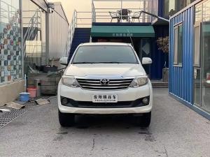 Toyota Fortuner 2014 Бензин