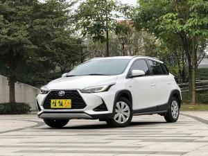 Toyota YARiS L 2021 Бензин
