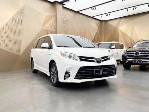 Toyota Sienna 2019 Бензин