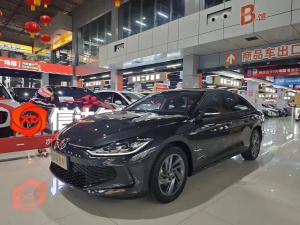 Volkswagen Lamando 2024 Бензин