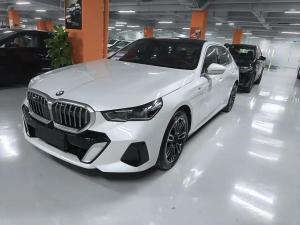 BMW 5 Series 2024 Гибрид