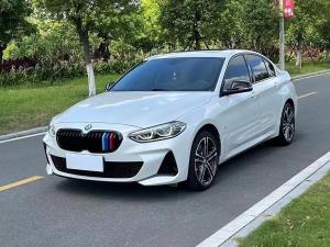 BMW 1 Series 2023 Бензин